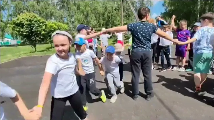 Открытие летнего лагеря дневного пребывания детей "Берёзка" на базе МОБУ СОШ с.Красный Яр