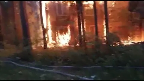 Пожар в заброшенном лагере "Березка"