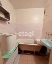 Продам трехкомнатную вторичку 56.0 м² этаж 2/5 район Петушинский поселок Березка муниципальное образование Петушинское, 15, Петушки