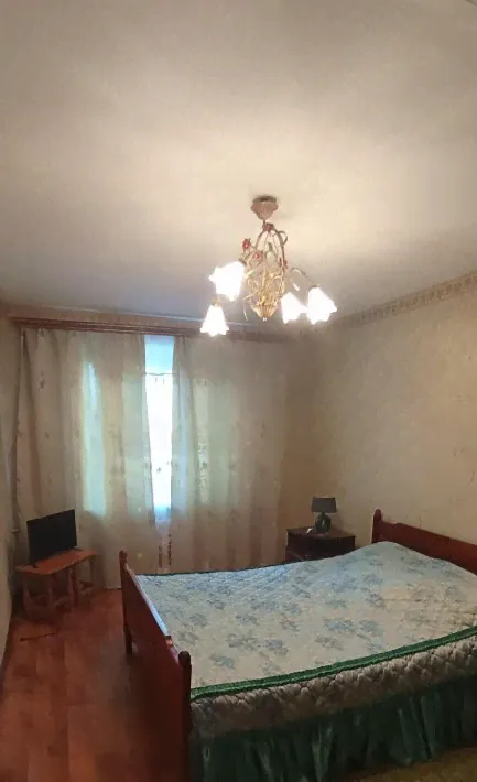 Продам двухкомнатную вторичку 48.0 м² этаж 5/5 район Трубчевский поселок городского типа Белая Березка улица Партизанская 12 Белоберезковское городское поселение-4