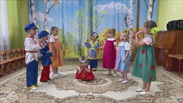 Группа "Березка" р.н.п. "Мы на луг ходили"